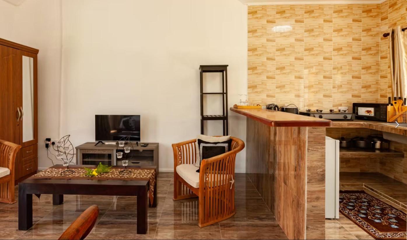 Kai Selfcatering Hotel La Digue Exterior foto