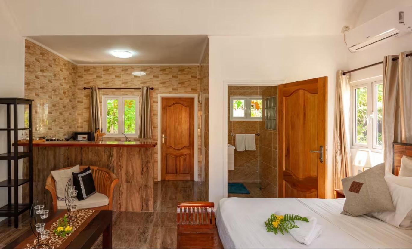 Kai Selfcatering Hotel La Digue Exterior foto
